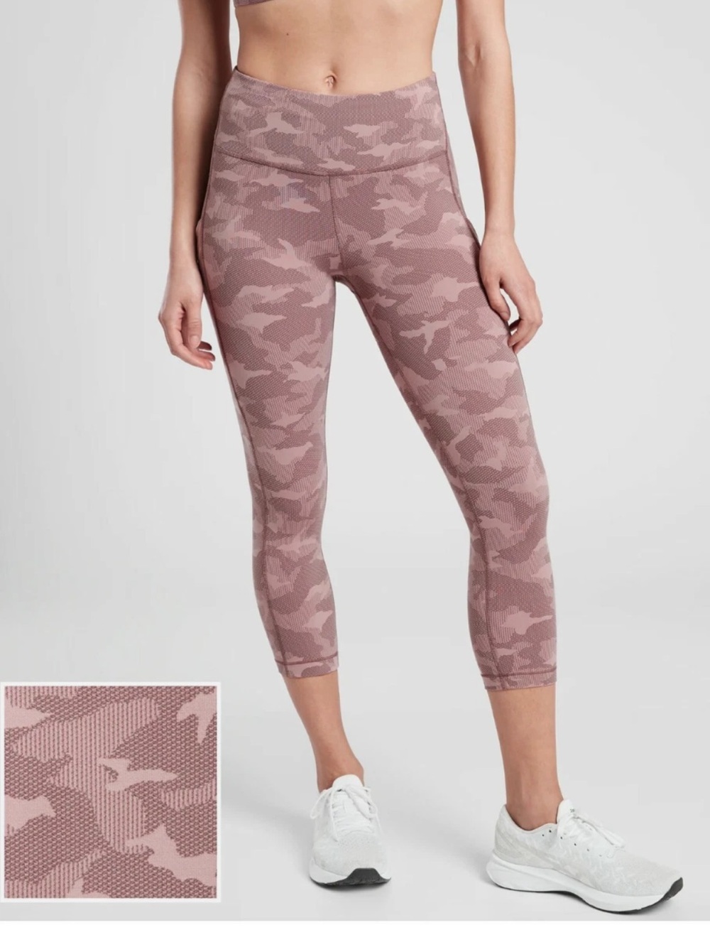 Athleta Ultimate Stash Tight Capri Textured Pink Camo Leggings size small - Picture 2 of 7